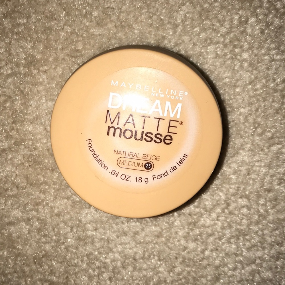 BRAND NEW Maybelline dream matte mousse